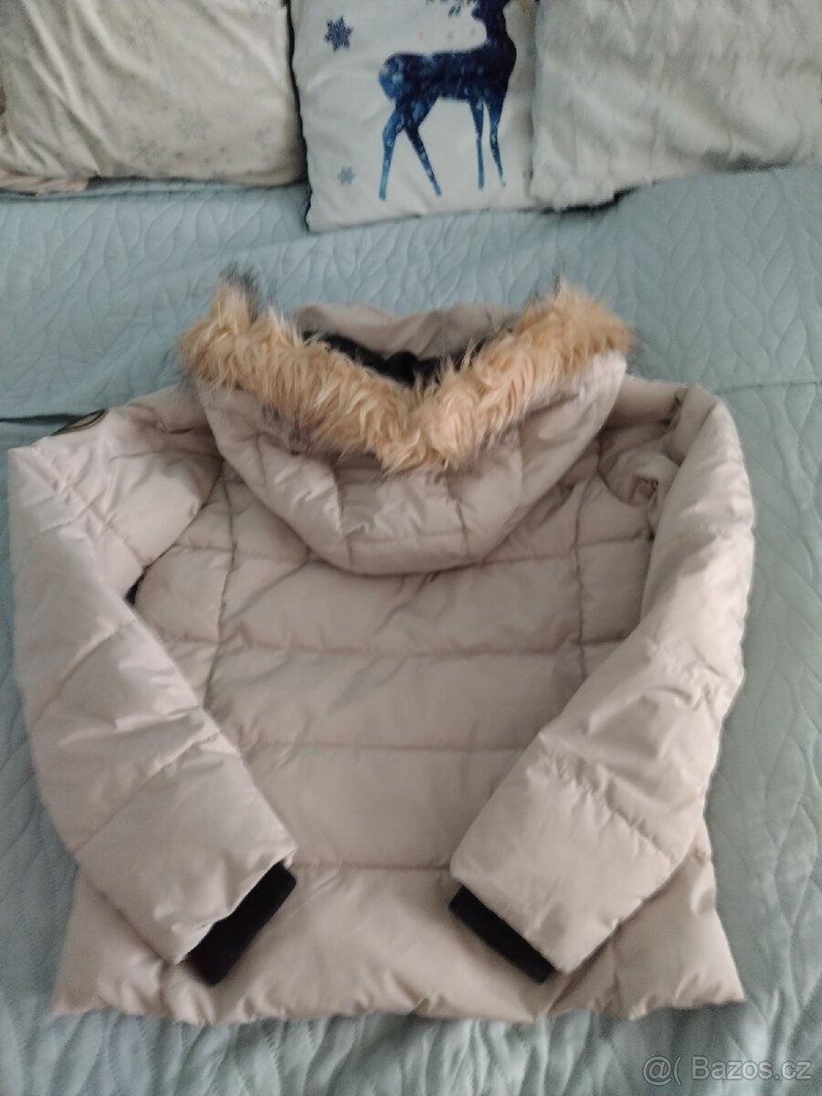 Zimní dívčí bunda vel. 148 - 2