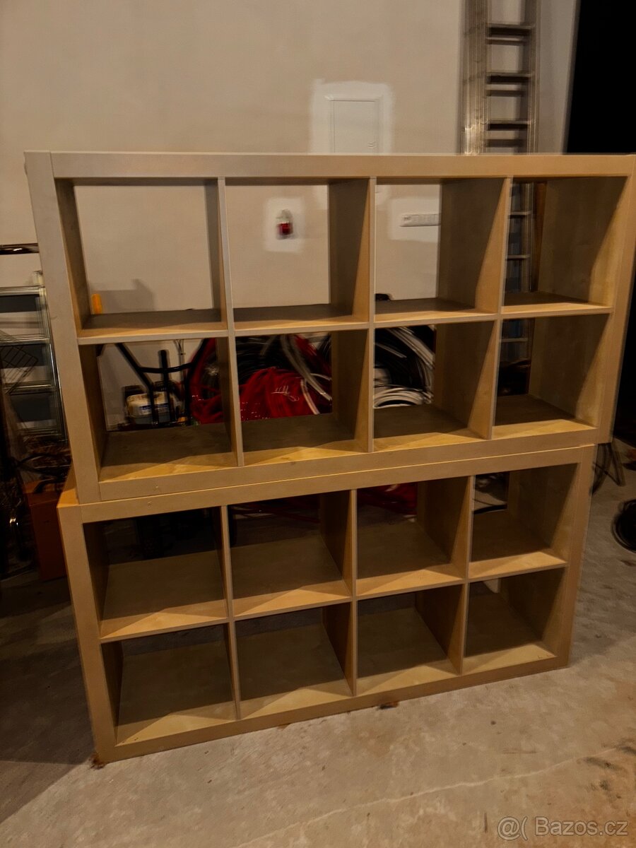 Komody, regály a dveře - 2