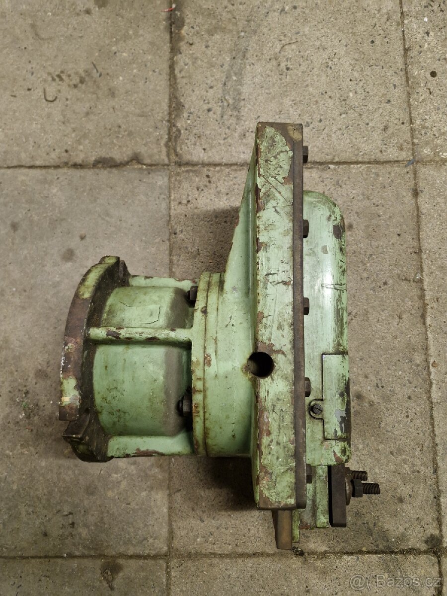 Obrážecí hlava frézka tos - 2