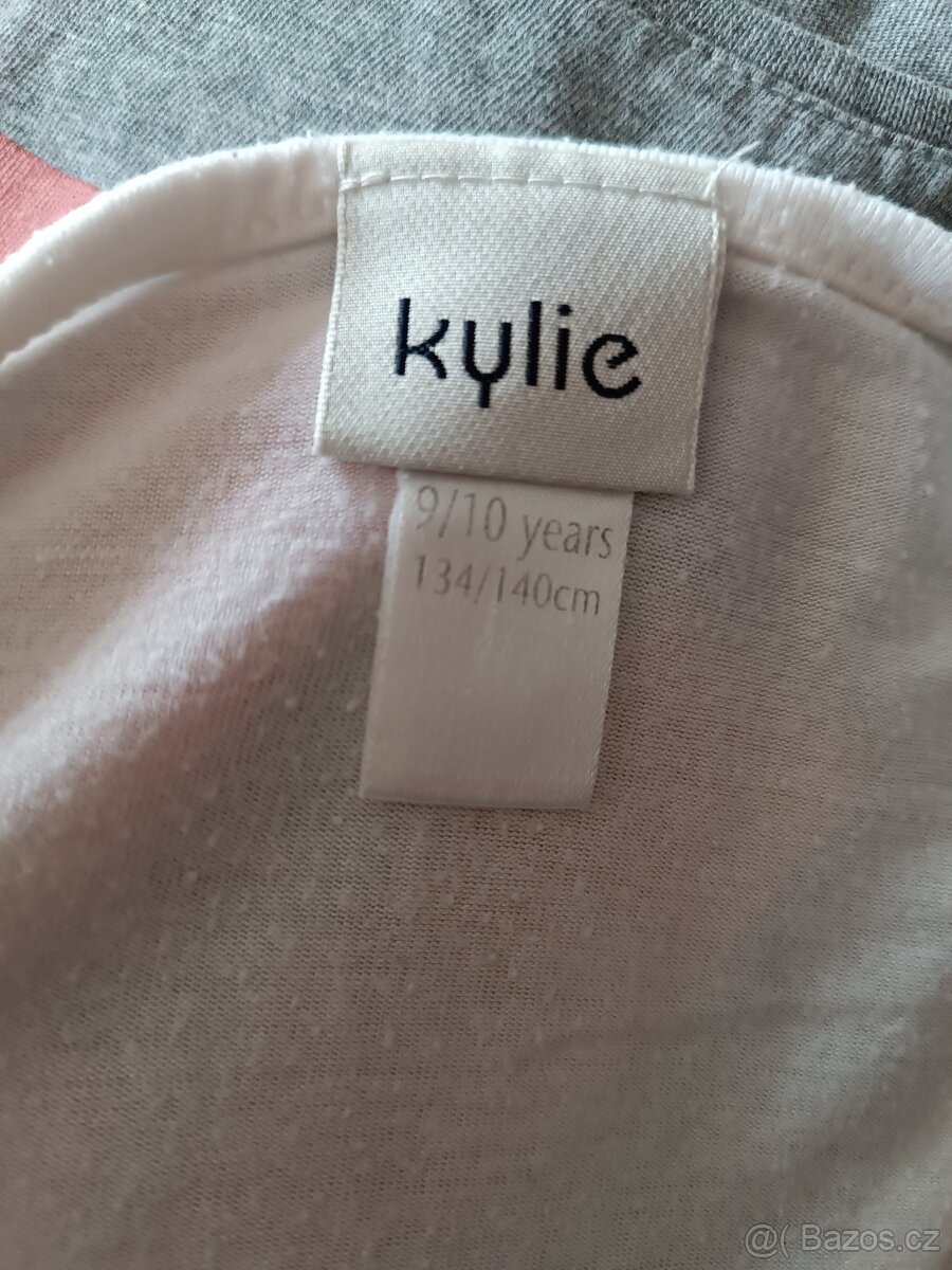 Dívčí tričko, vel. 9-10 let - 2