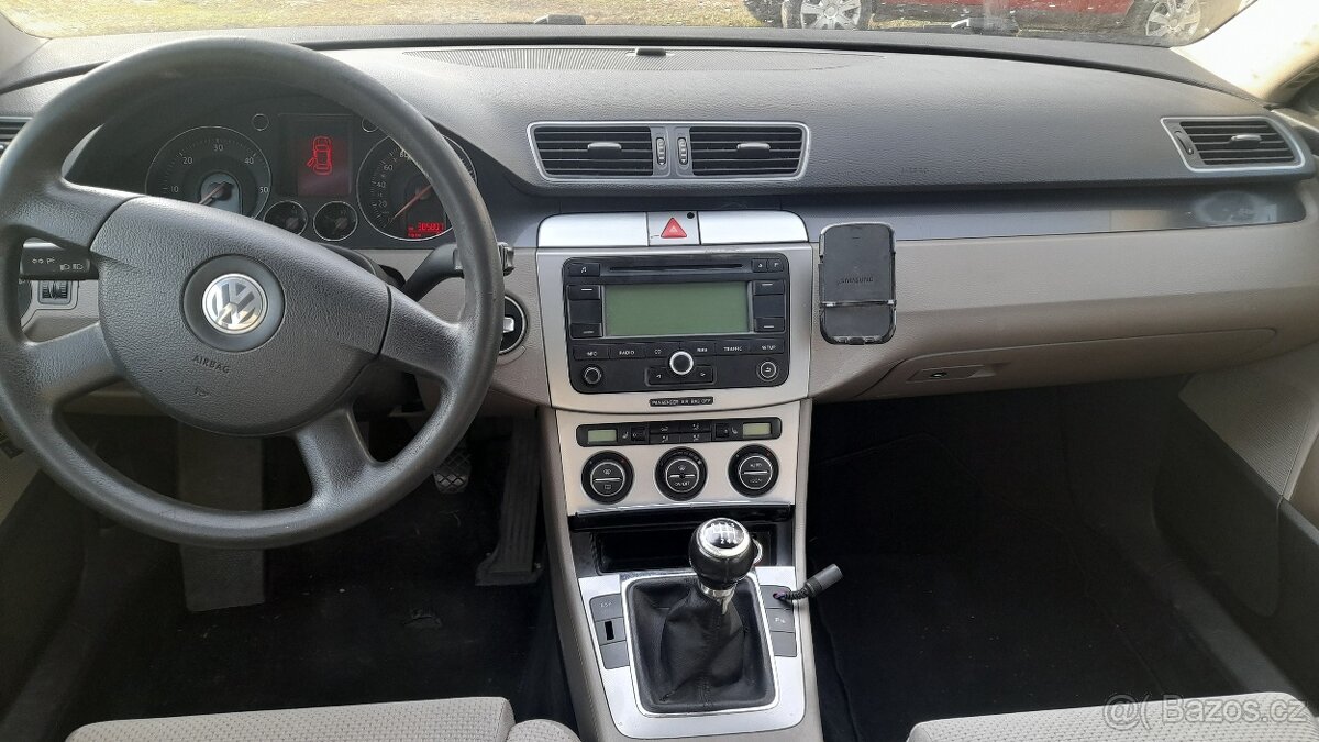 Passat b6 interiér kompletní - 2