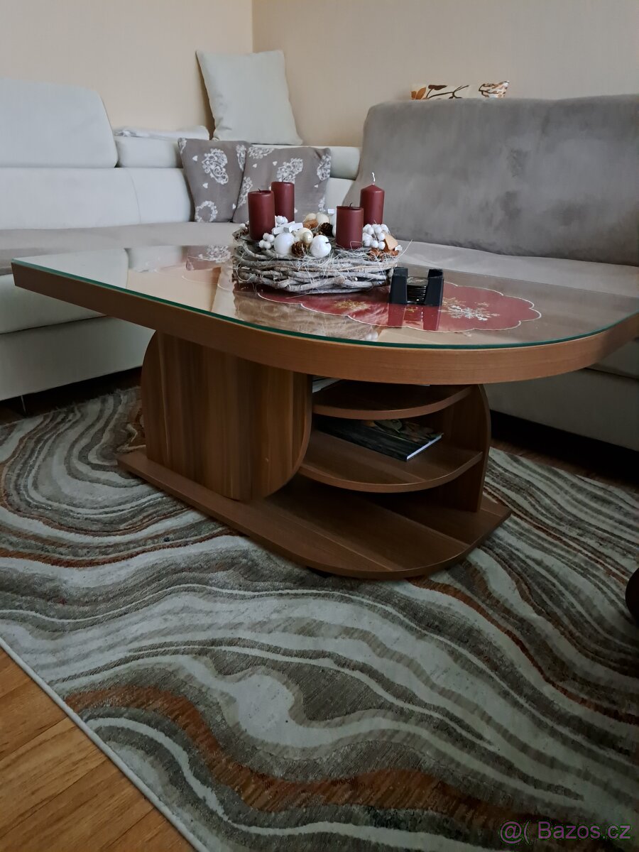 Konferenční stolek - 2