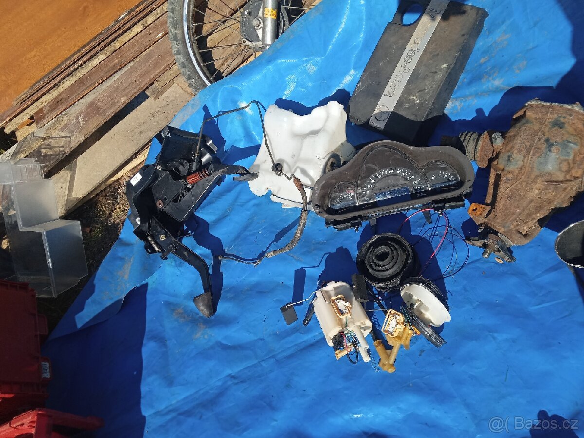 Mercedes Benz w 203 coupe c180 - 2