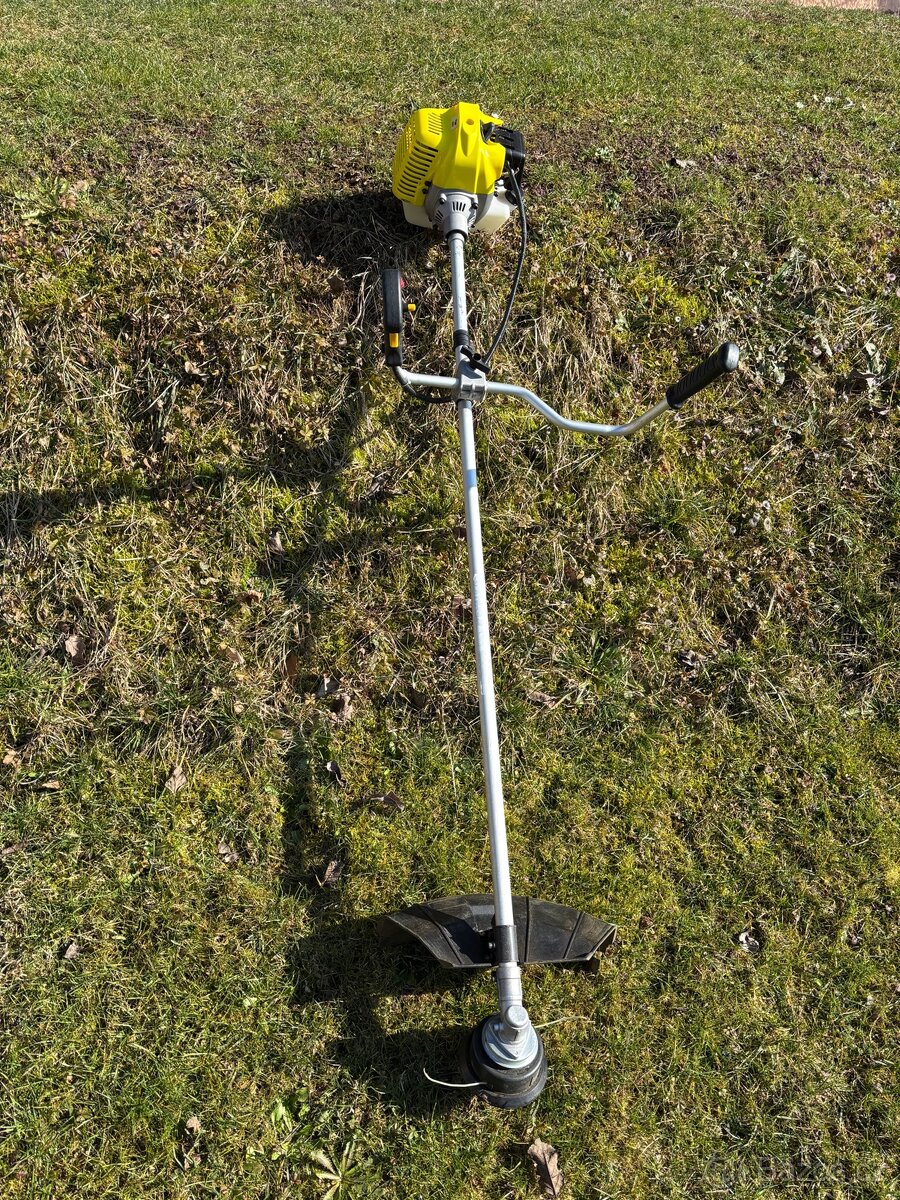 Prodám křovinořez - 2