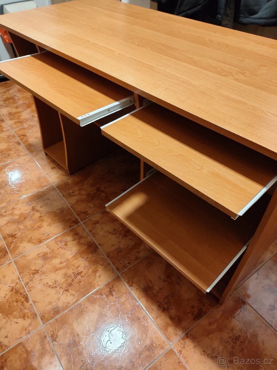 Psací stůl - 2