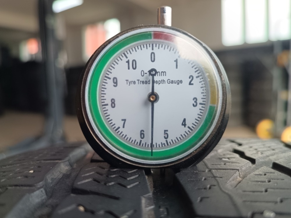 235/55 R17 NOKIAN (4917) - 2