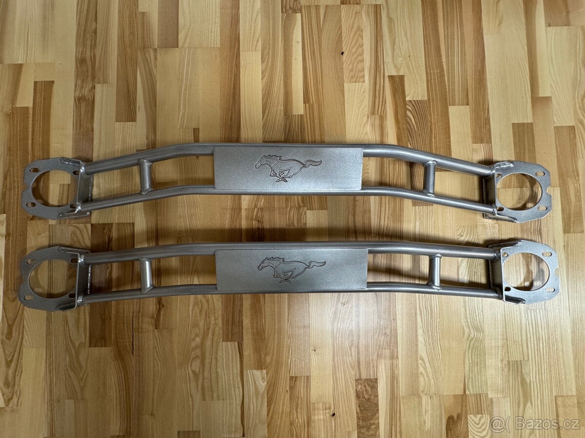 Rozperna tyc mustang 2005-2014 - 2