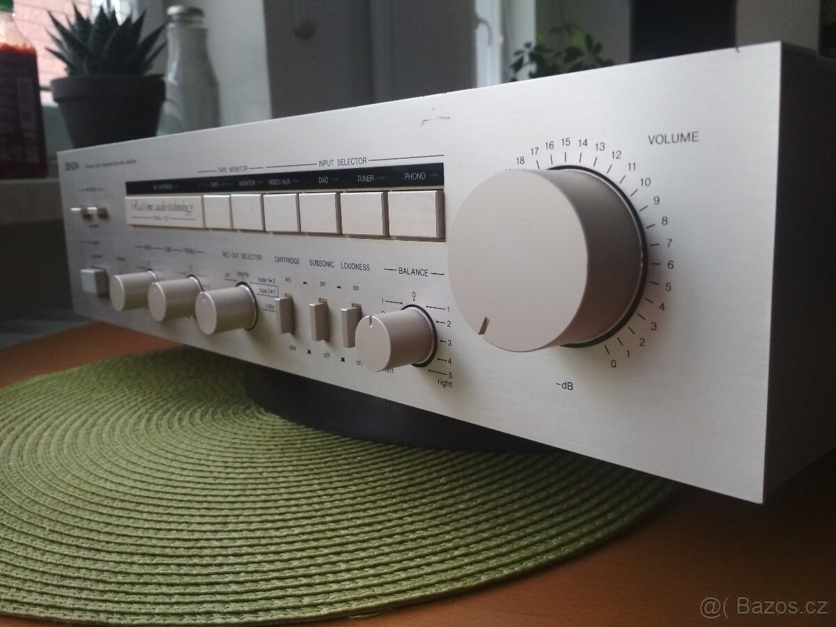 zesilovač Denon PMA-737 - 2