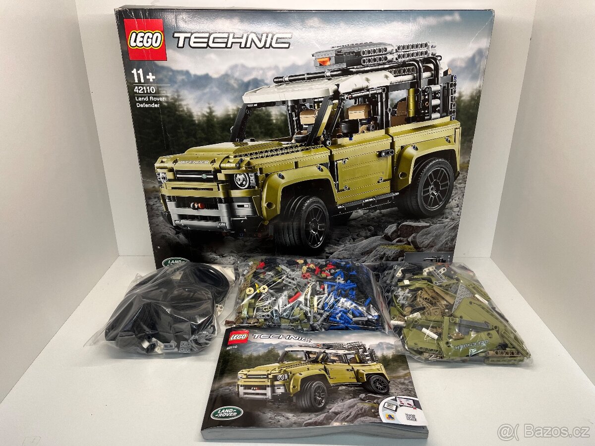 LEGO Technic 42110 - Land Rover Defender - 2