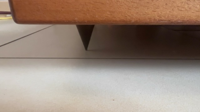 TV / HIFI stolek - 2