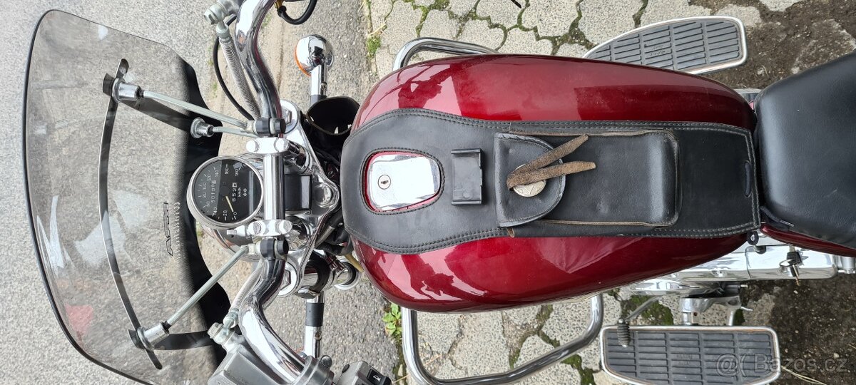 Suzuki intruder 800 - 2