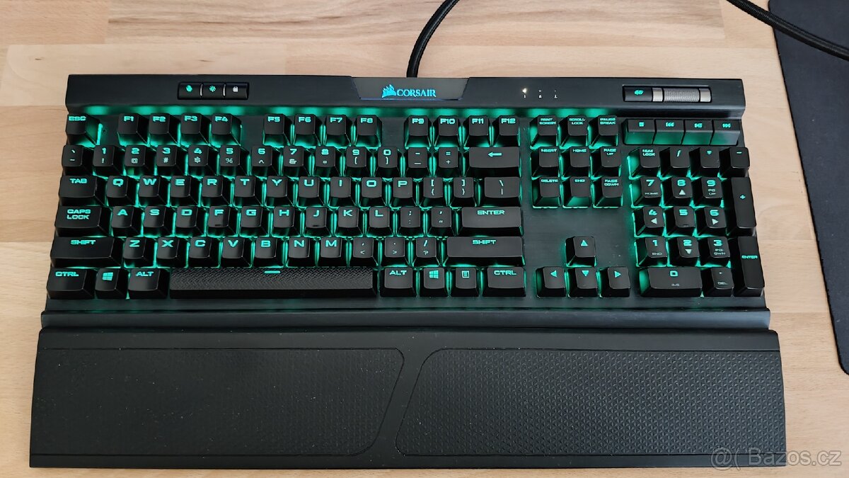 Corsair K70 MK2 Rapidfire, Cherry MX Speed - 2