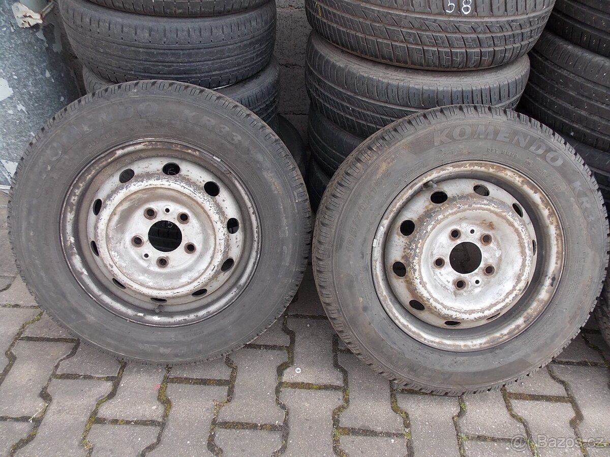 Sada plech. disků Renault Master s pneu 195/70R15C - 2