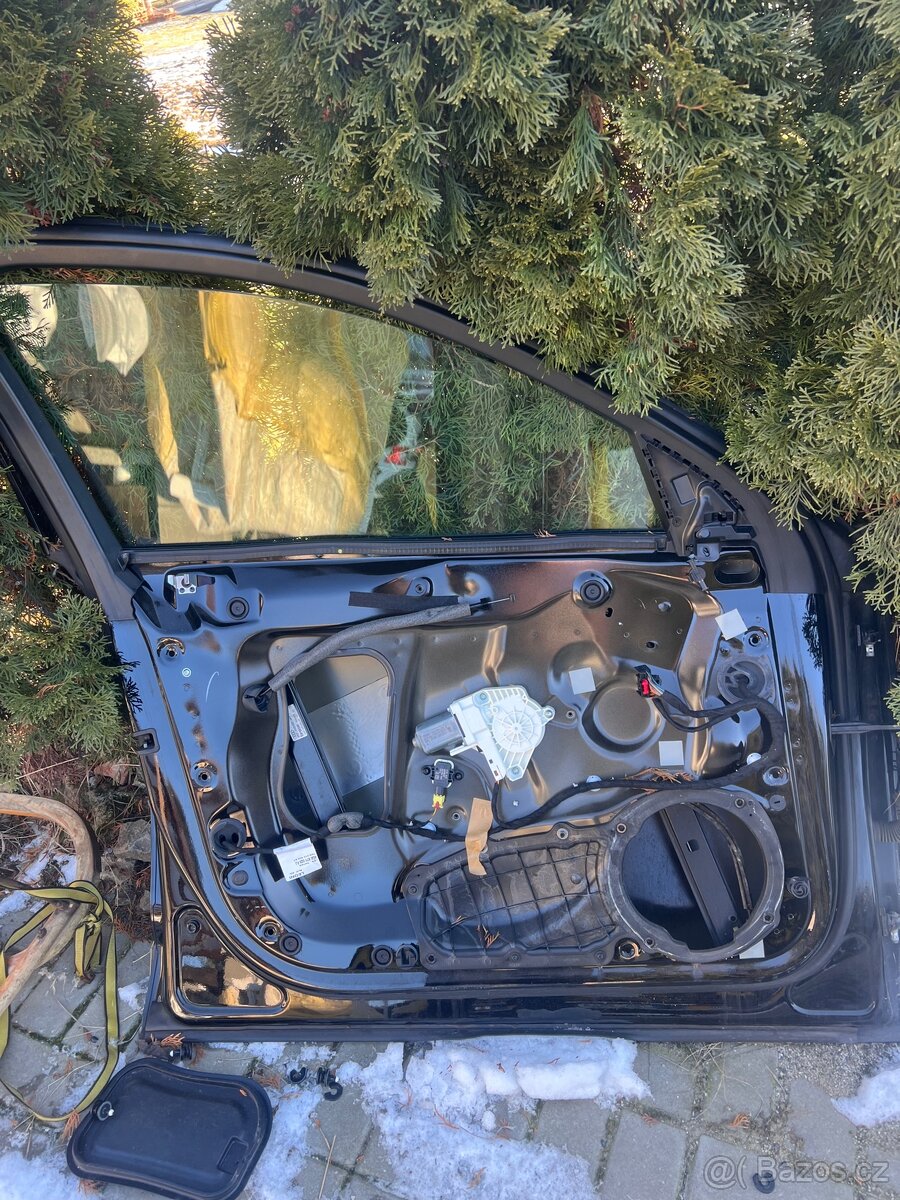 Dveře řidič audi A6 C7 4G - 2
