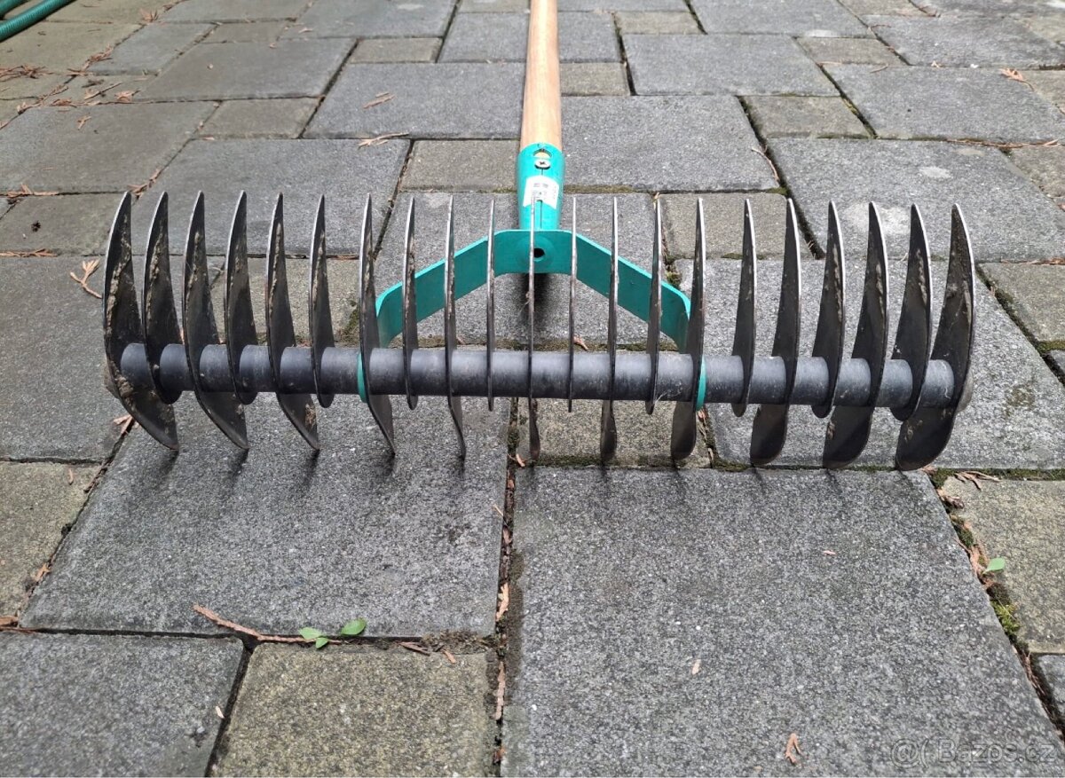 Vertikutační hrábě Lux Tools - 2