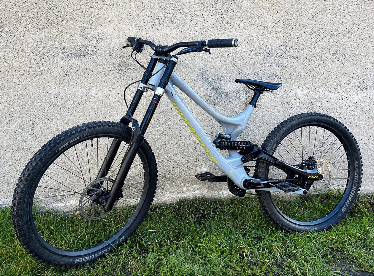 Specialized demo 8 - 2
