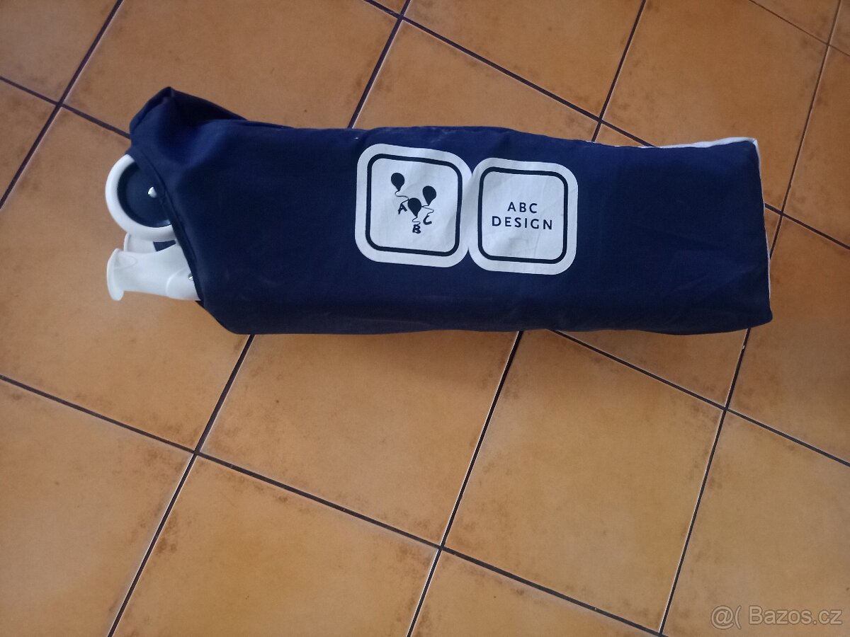 Prodám cestovní postýlku dětskou - 2