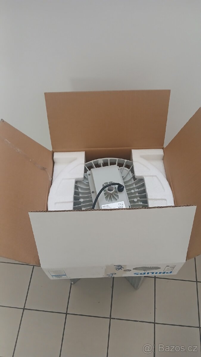LED svítidlo PHILIPS - 2