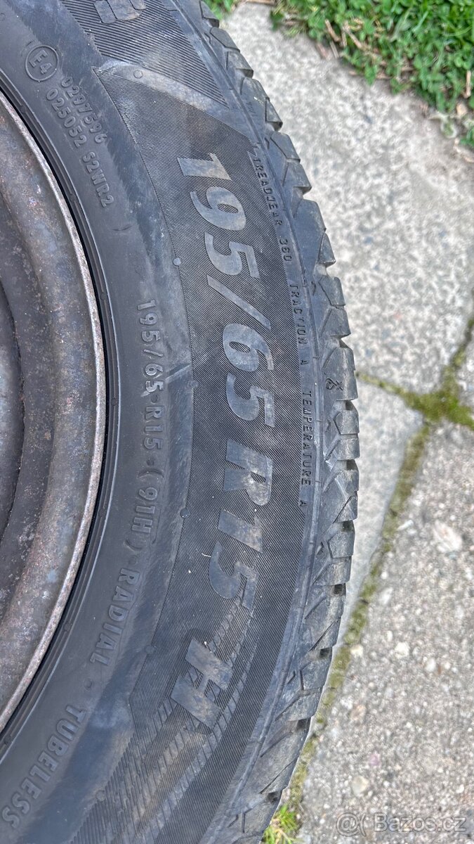 Plechove disky 15” 6Jx15, letni pneu 195/65 R15 - 2