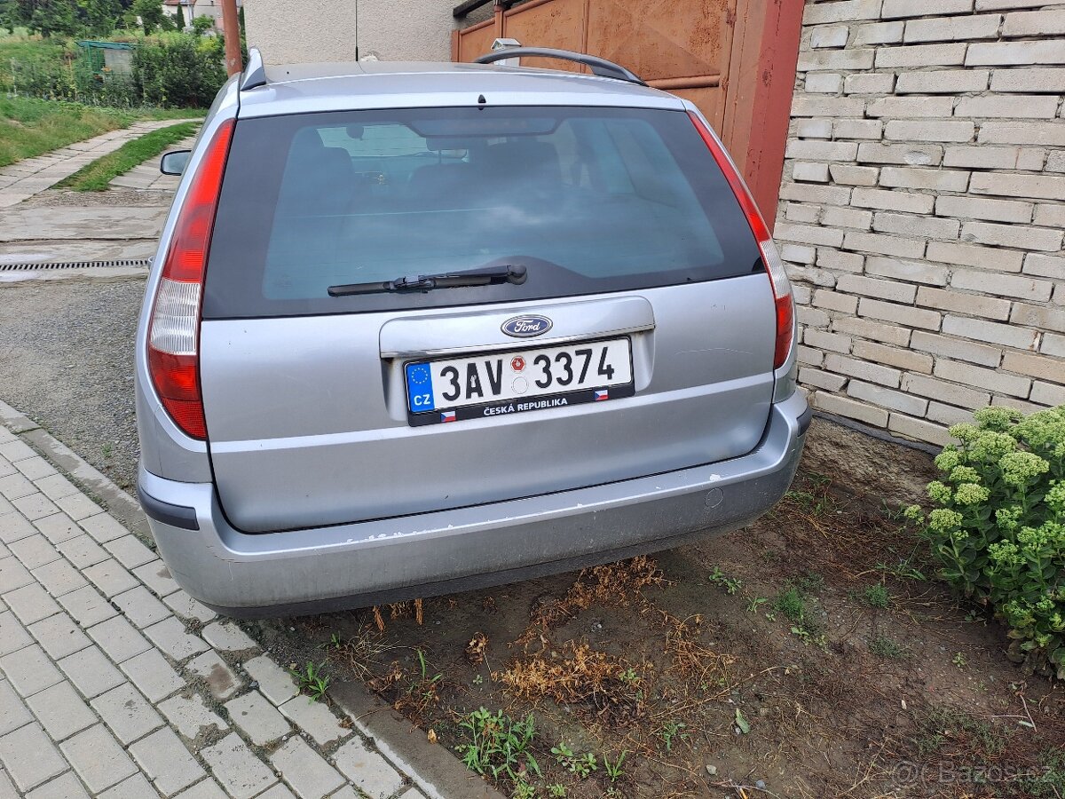 Prodám na opravu nebo na N. Díly