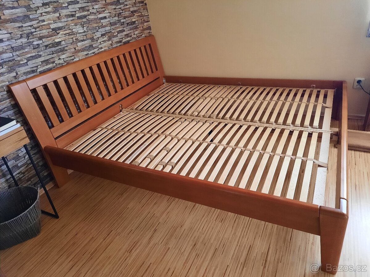 Manželka postel - 2