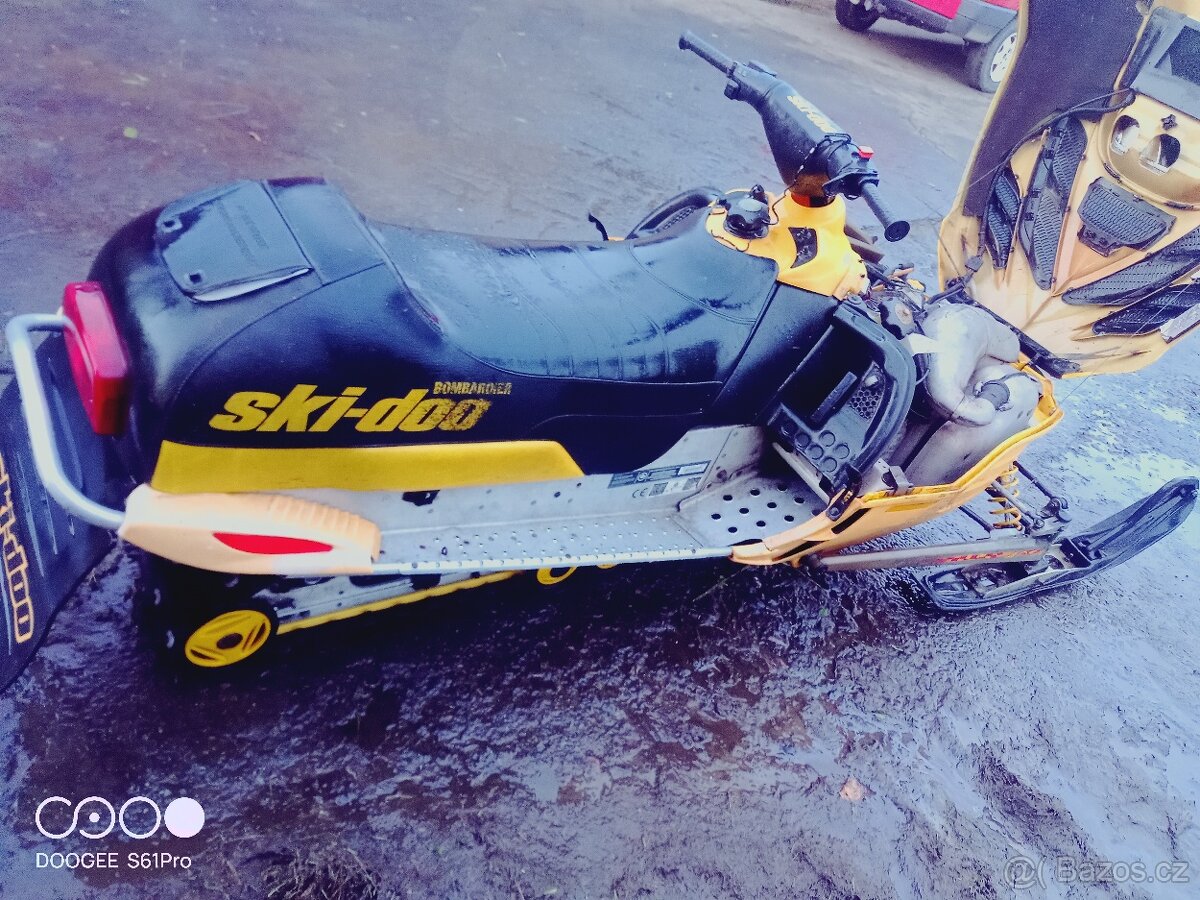 Ski doo mxz 800 - 2