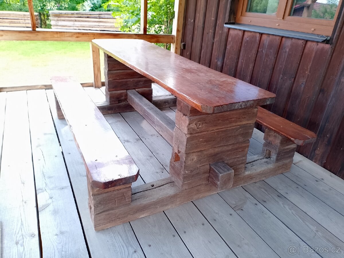Masivní dřevěná lavice - 2