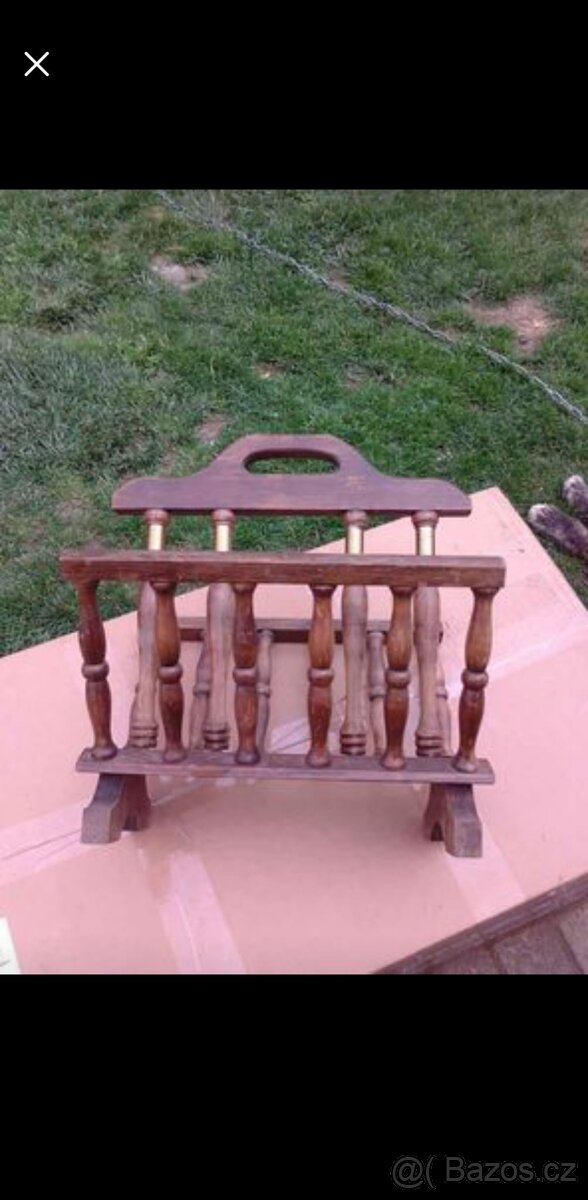 Starožitný stojan na noviny - 2