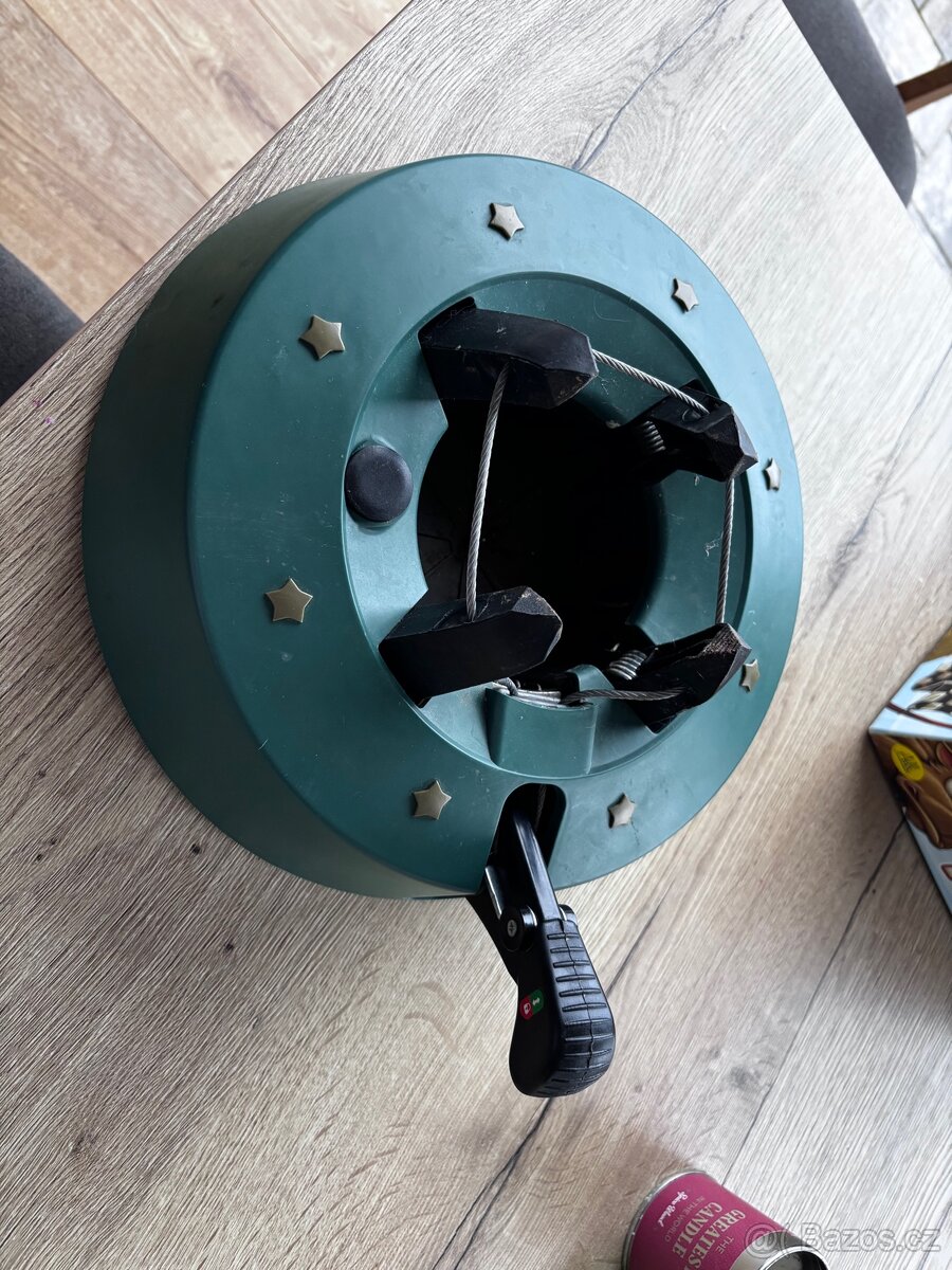 Stojan na stromek - 2