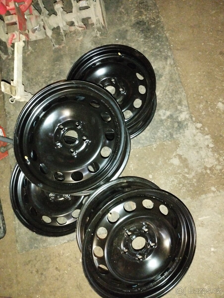 Prodám 4 nové disky 6,5jx 16 ET50 - 2