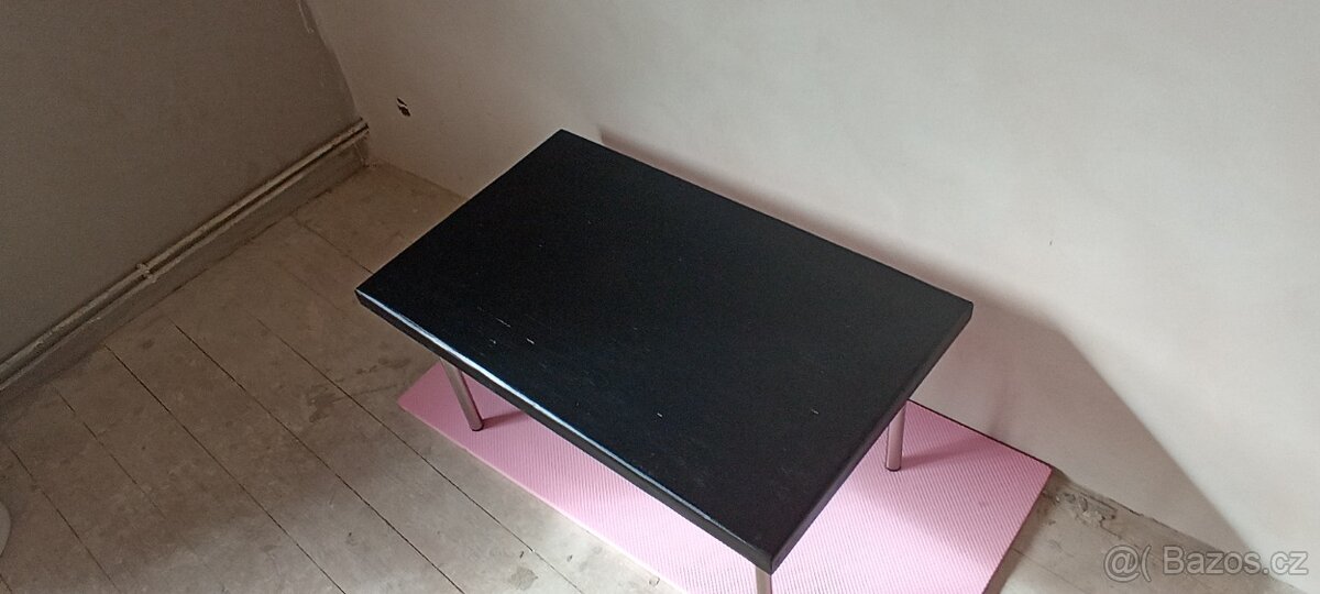 Konferenční stolek masív. - 2