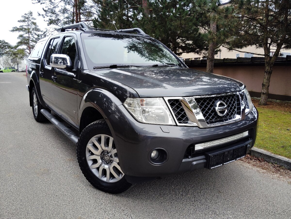 NISSAN NAVARA 3.0DCI DOUBLECAB, HARDTOP, 4X4, A/T - 2