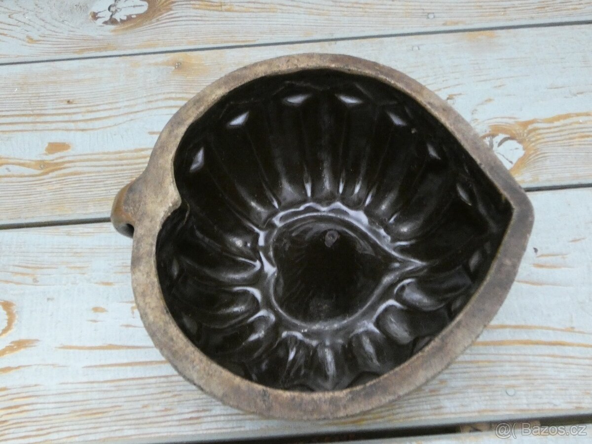Keramická forma - srdce. - 2