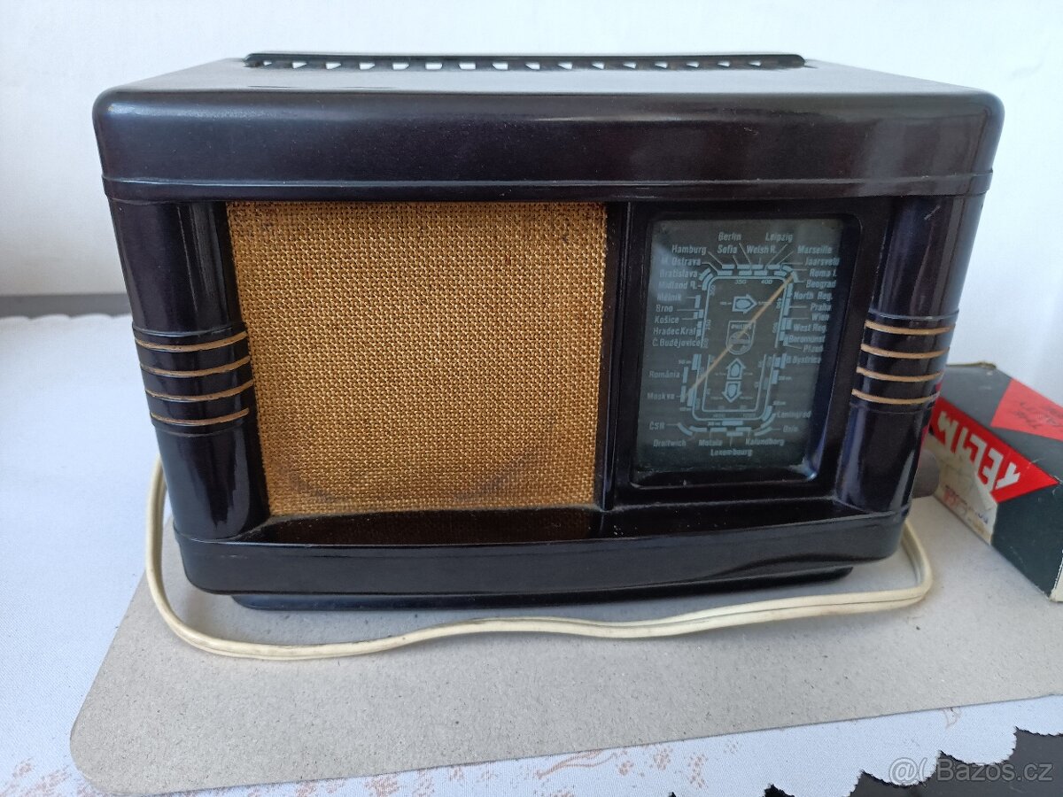 Rádio Philips 208 U-45/P - 2