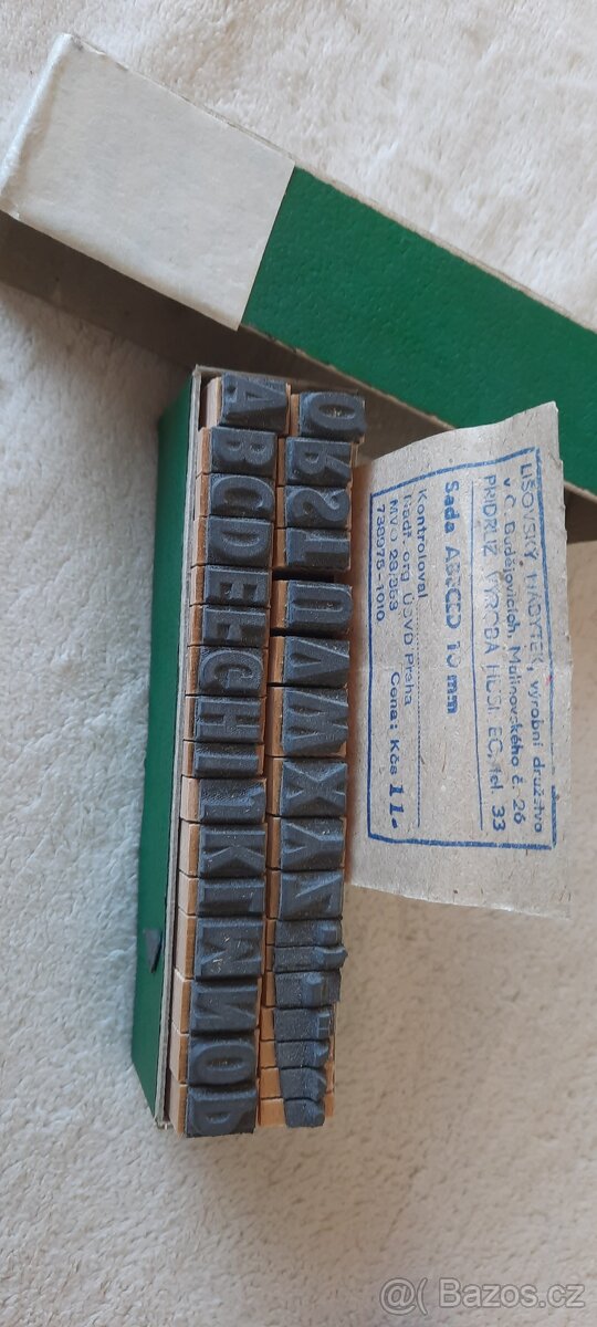 Retro sada razítek- písmena,číslice - 2