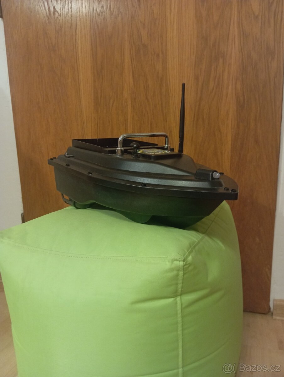 Zavážecí lodička - 2