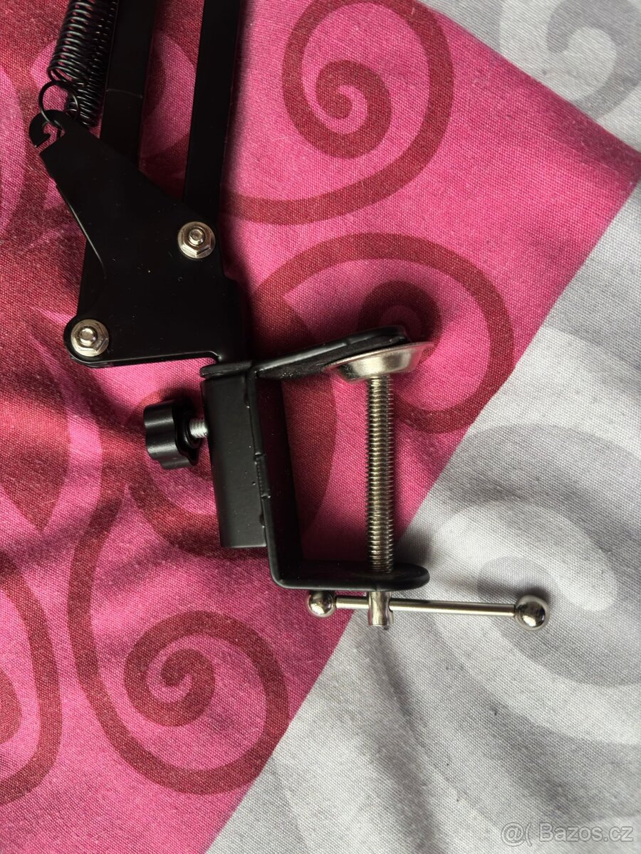 Streamovací mikrofón +stojan+kabel - 2