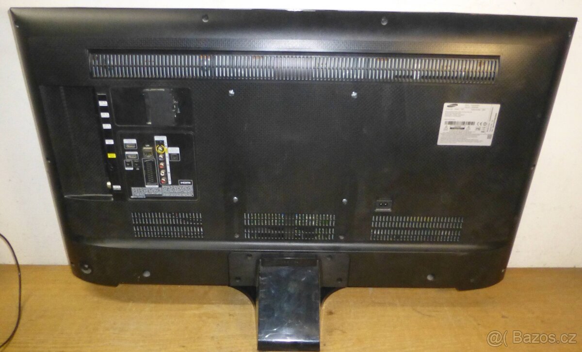 FullHD LED televize SAMSUNG 102cm, nemá DVBT2 - 2