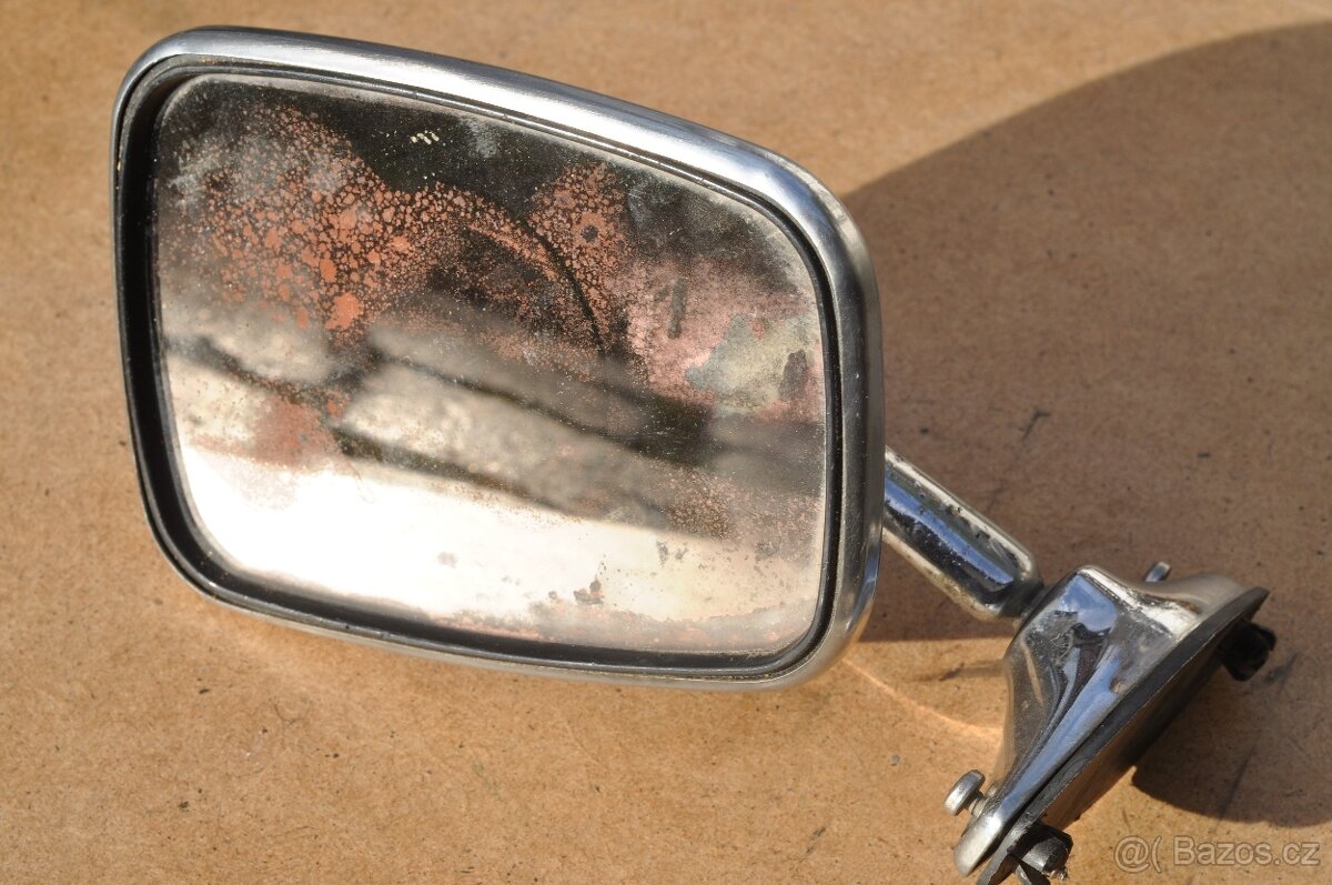 Zpětné zrcátko - 2