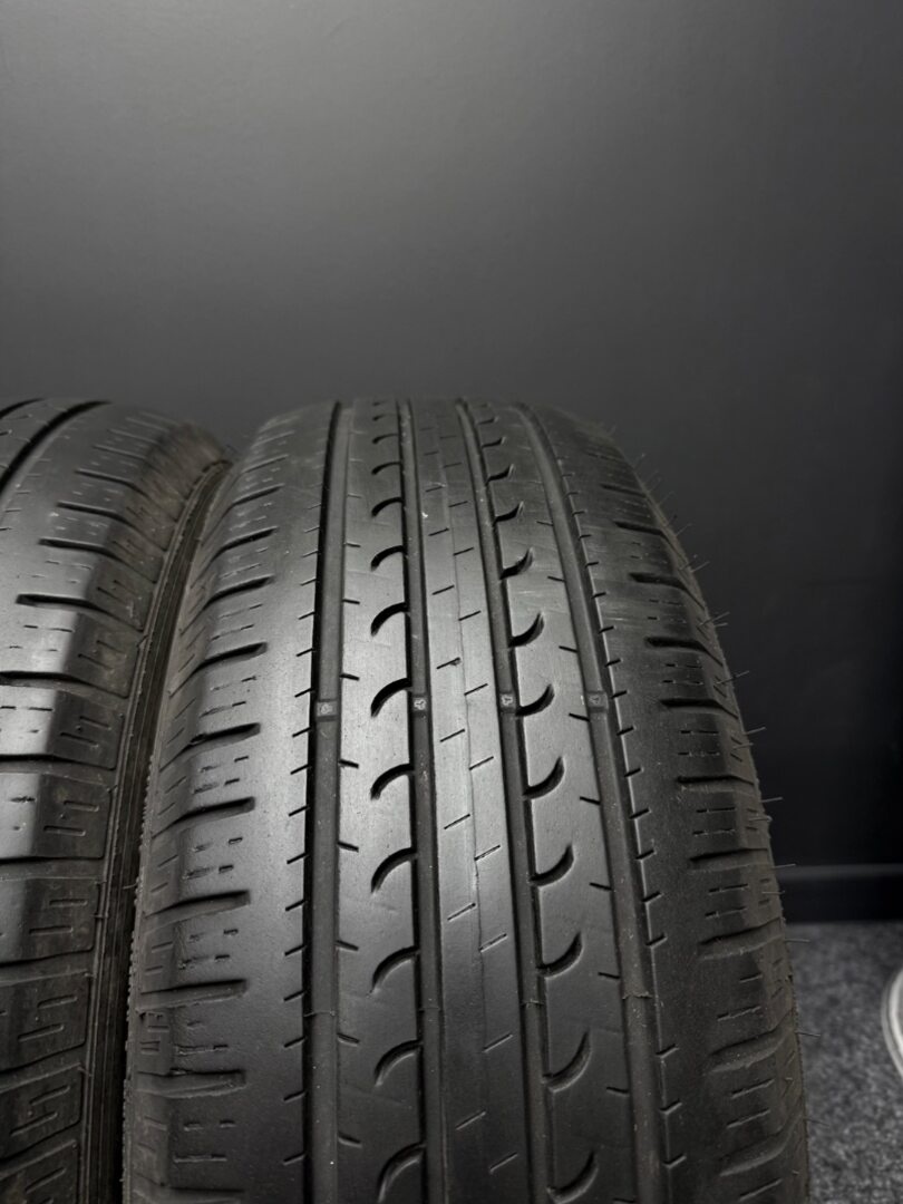 Sada pneu GoodYear 215/65/16 98V - 2
