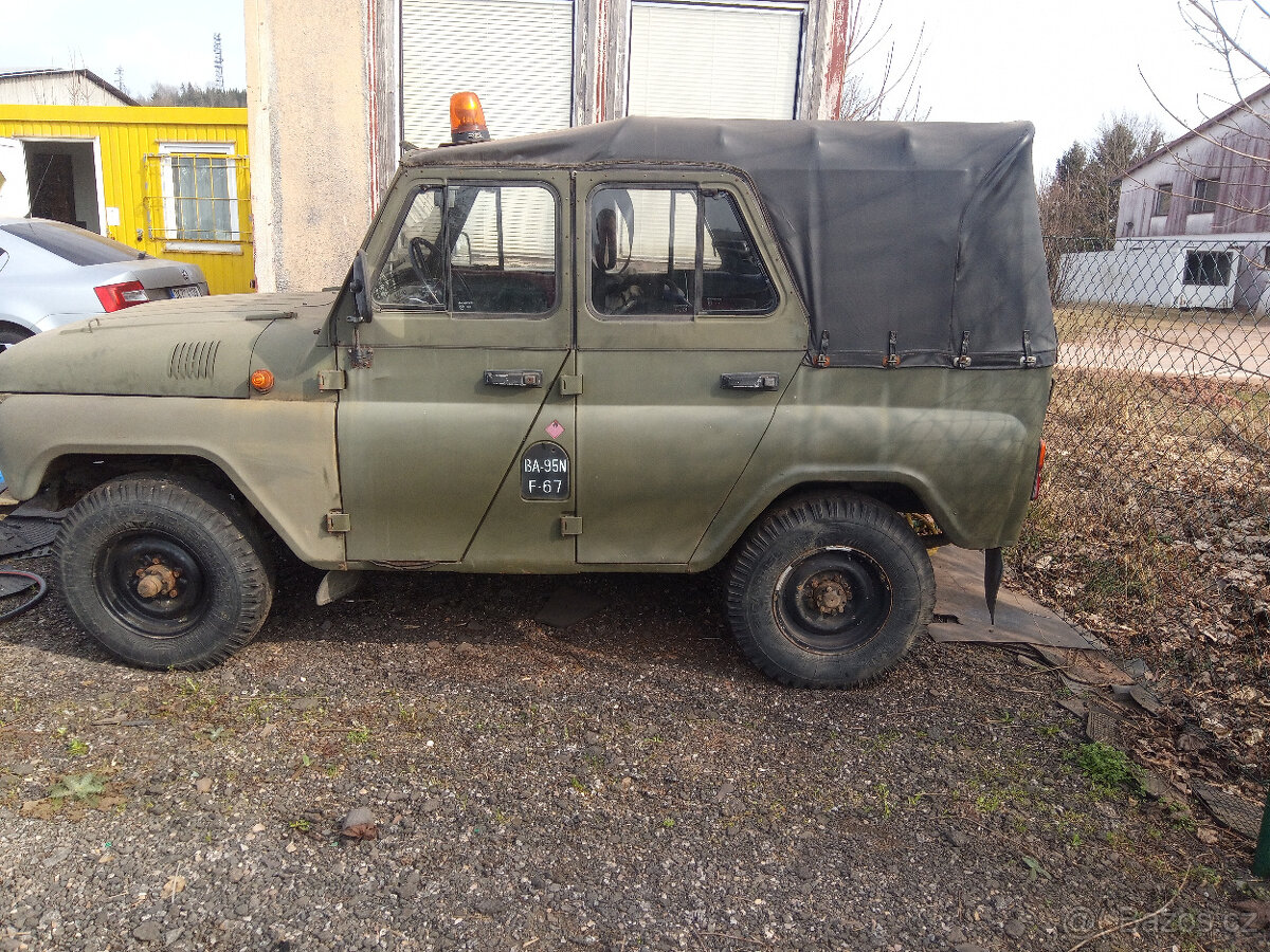 UAZ 469 - 2