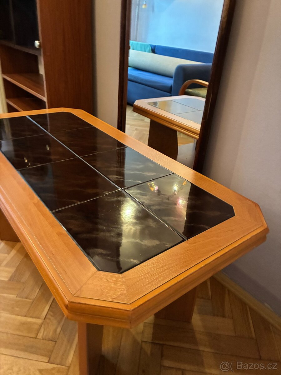 Konferenční stůl - 2