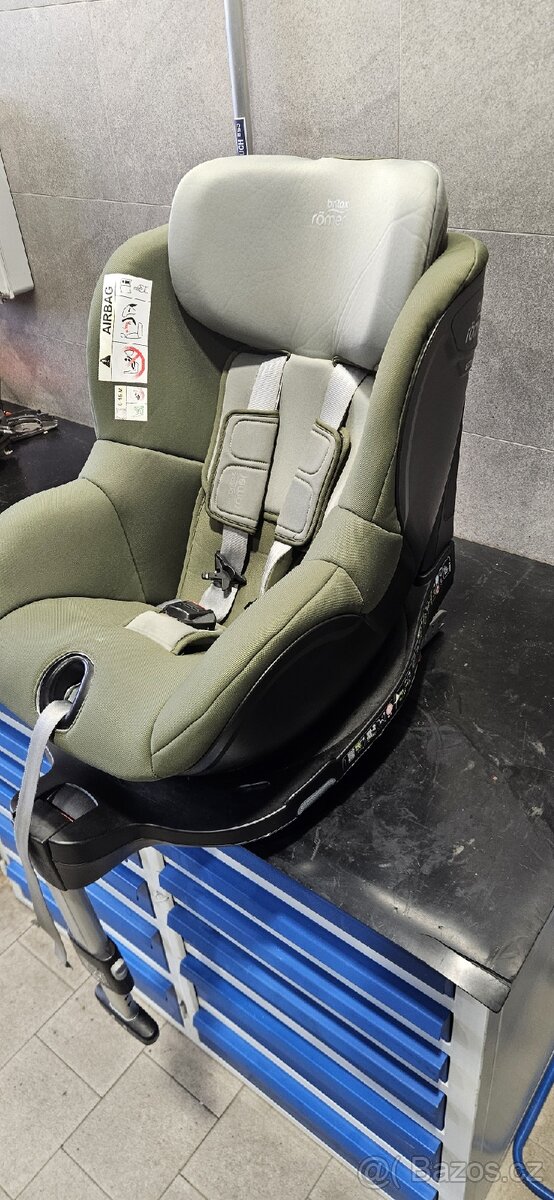 Autosedačka Britax Römer Dualfix i-Size - 2
