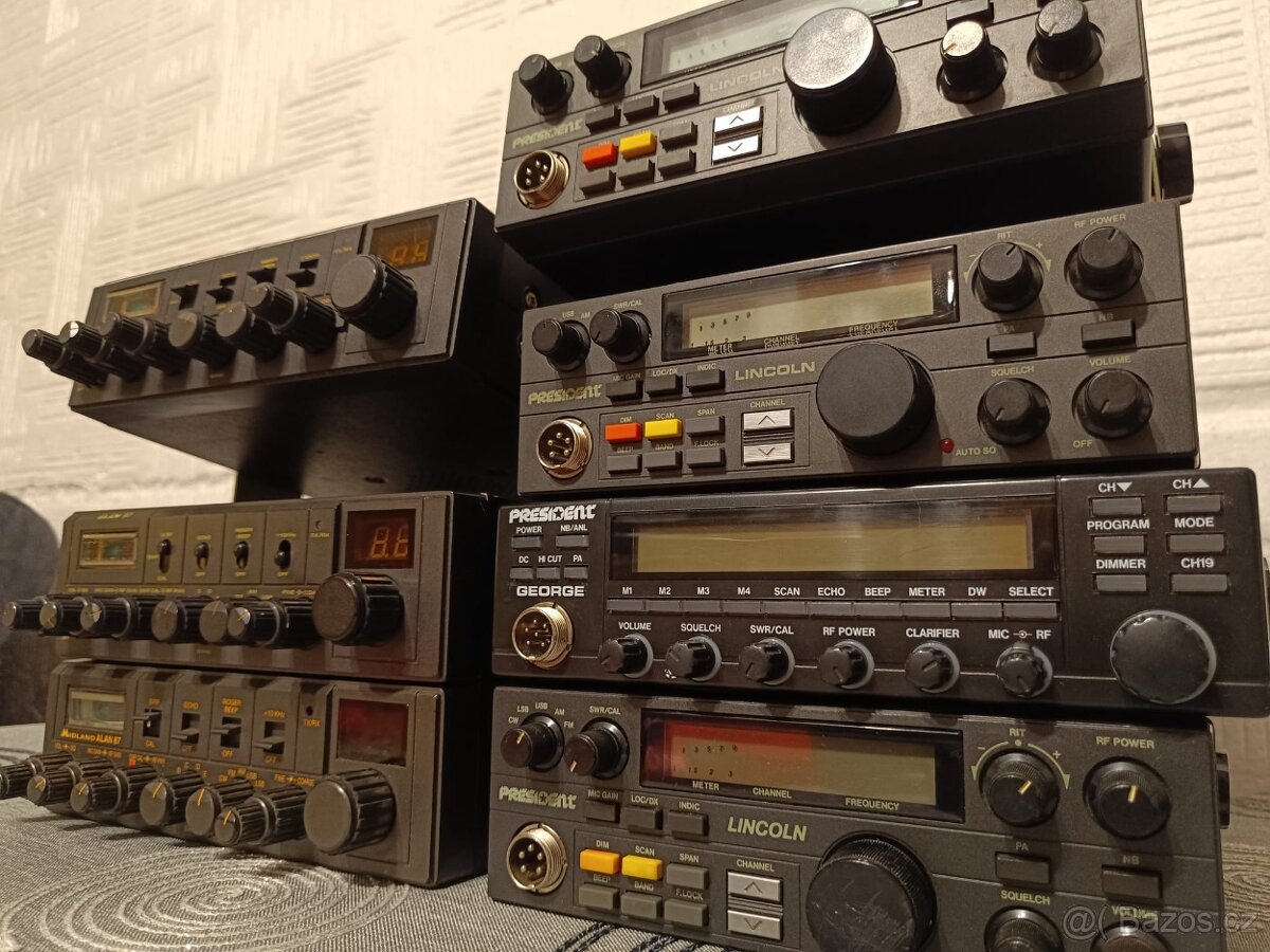 Koupim radiostanice vysilačku z SSB - 2