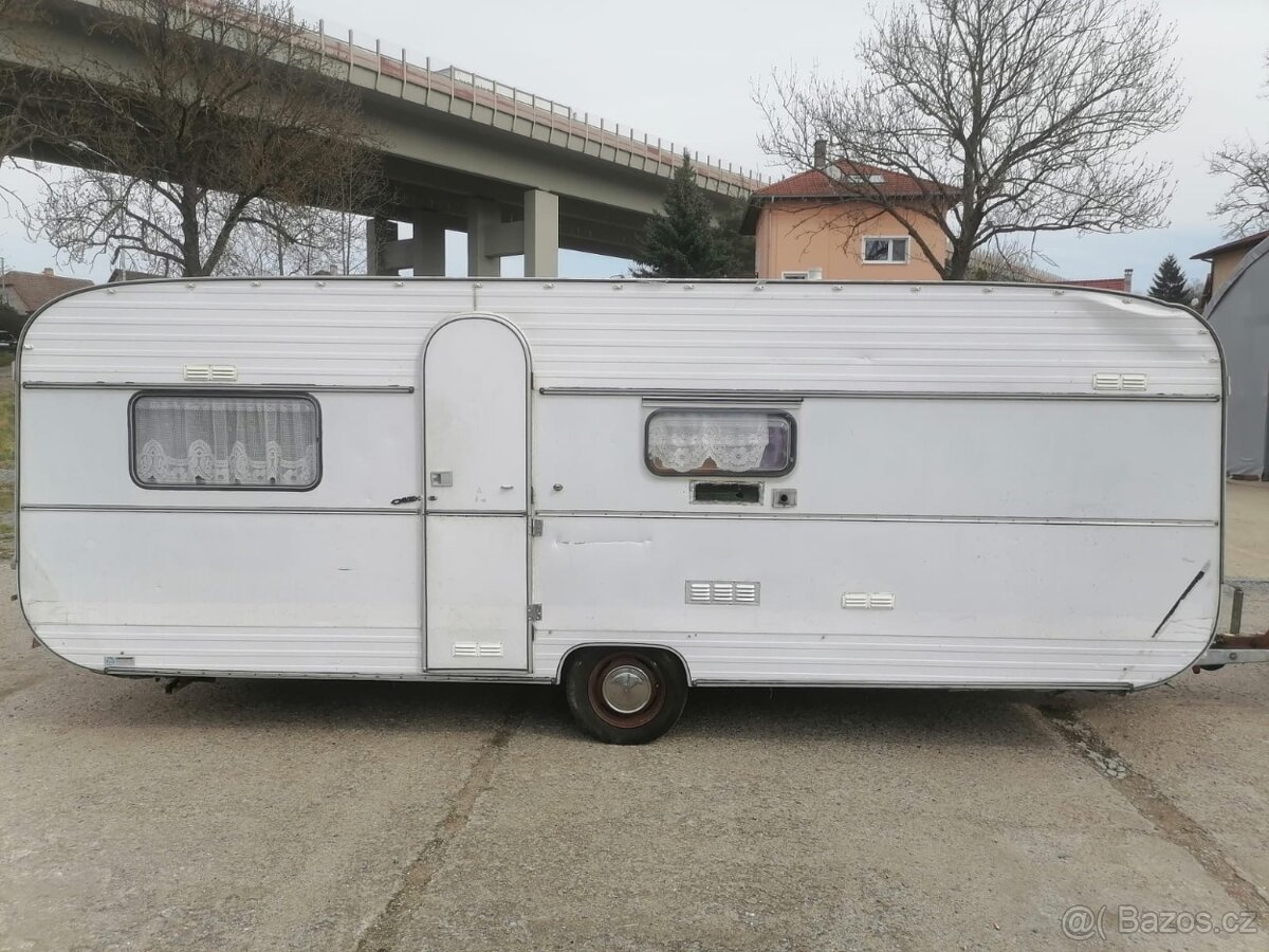 Karavan, Kuchyňka , Palandy , Topeni - 2
