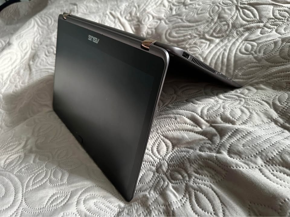 ultrabook ASUS ZENBOOK (Windows 11) - 2