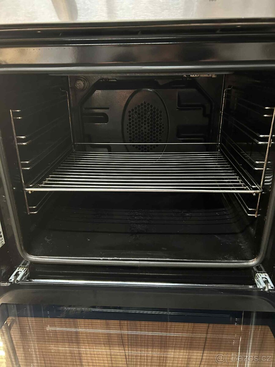 Vestavná multifunkční trouba - 2