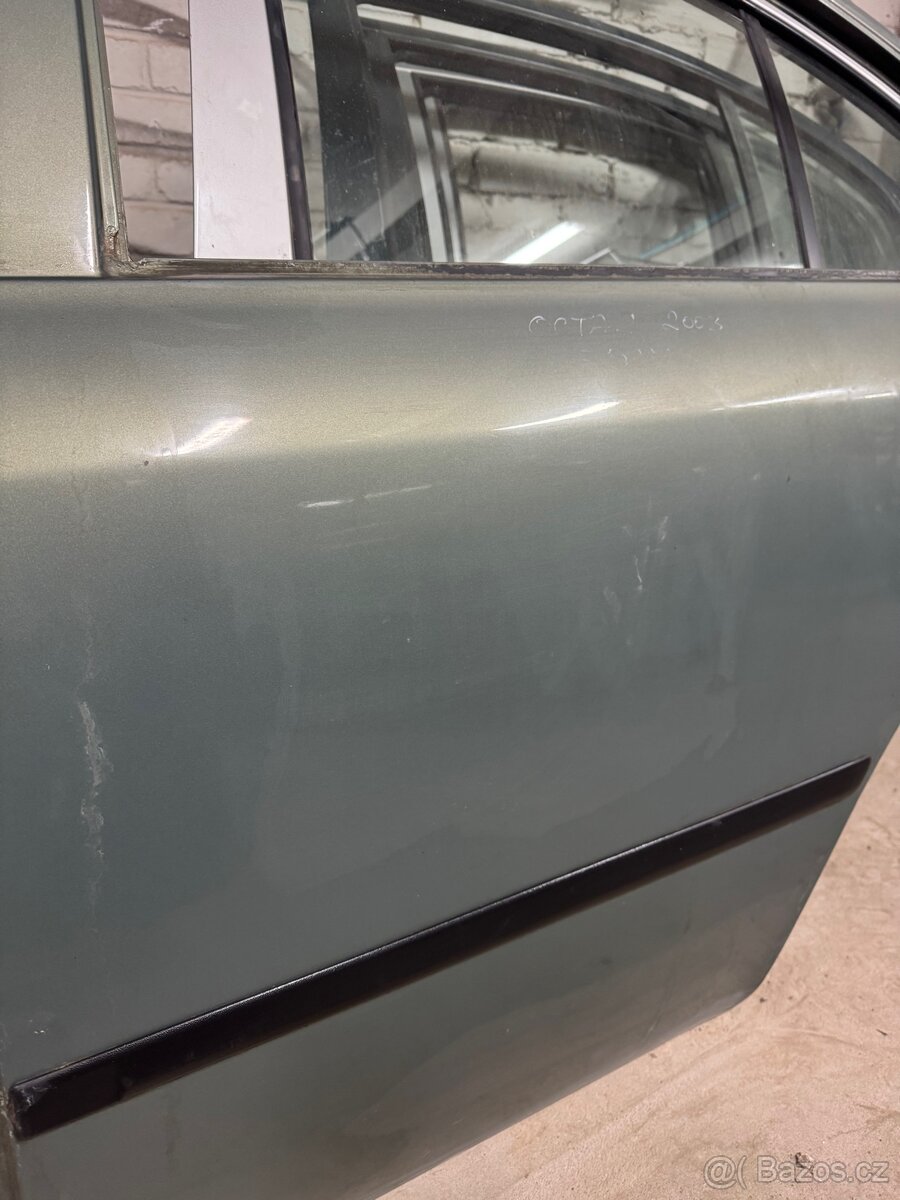 Škoda Octavia 1, sedan, LZ dveře - 2