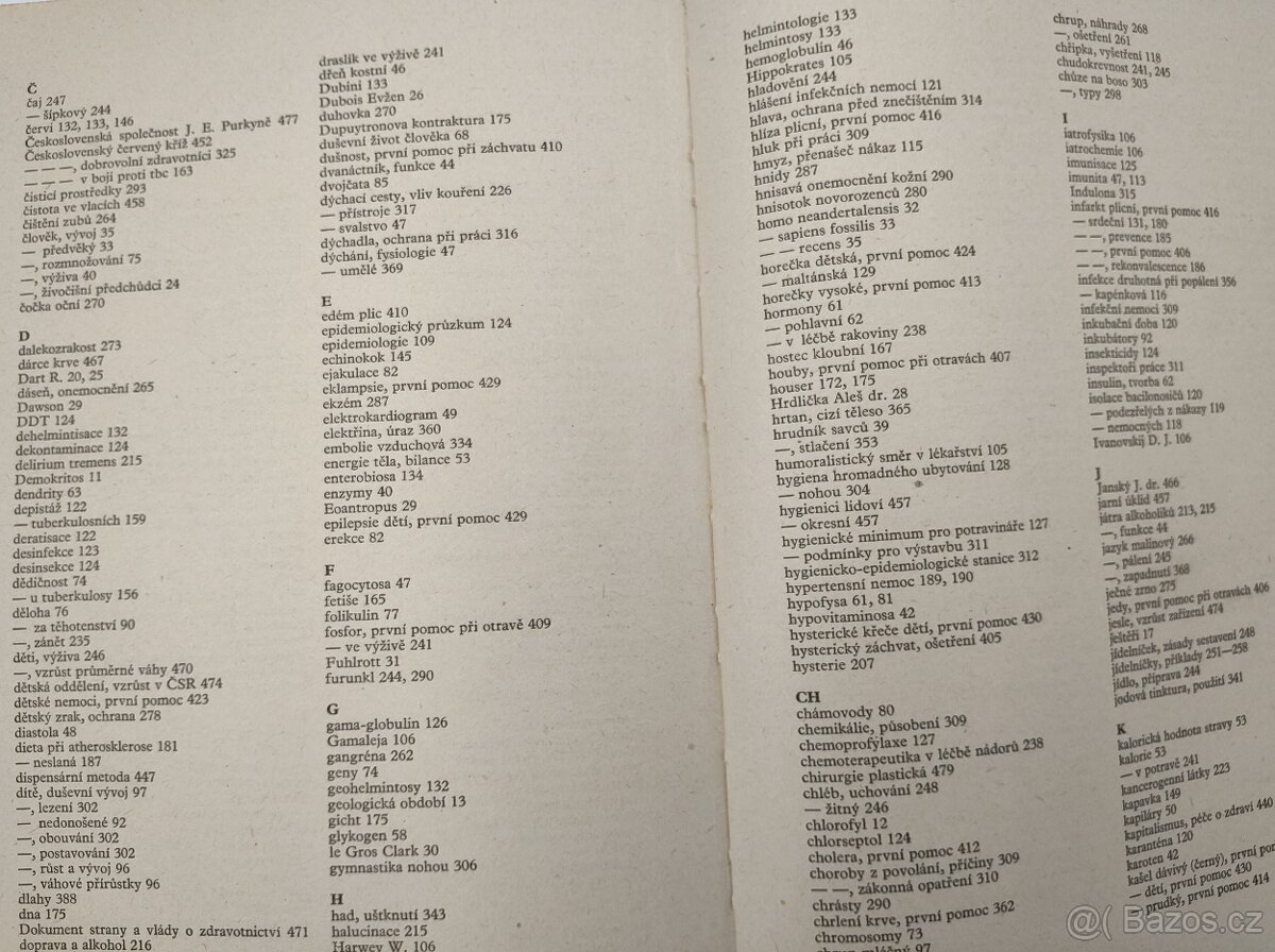 Vzácná Kniha o zdraví a nemoci rok 1959, 494 stran - 2