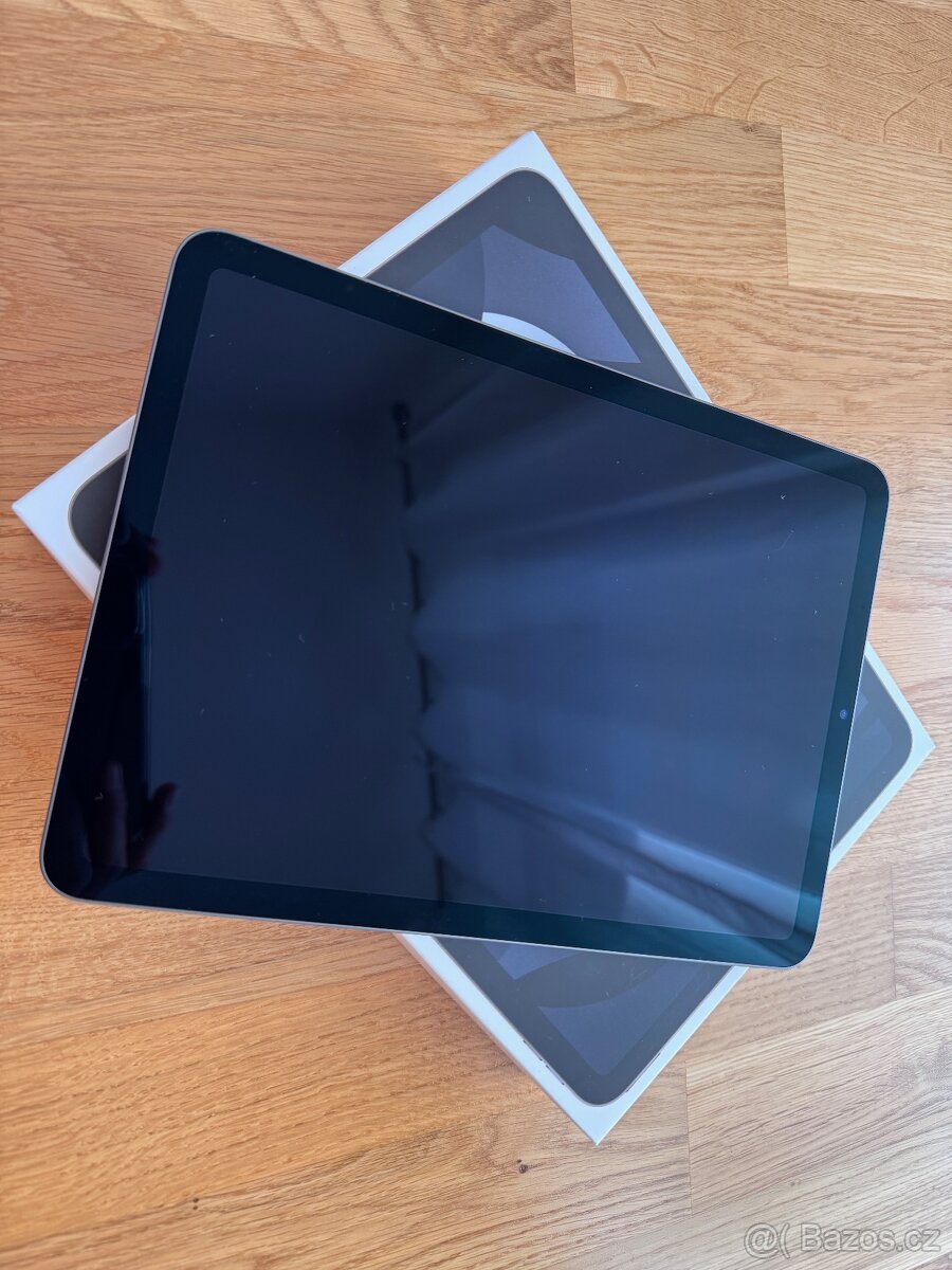 Tablet iPad Air M1 64 GB WiFi – Vesmírně šedý (2022) - 2